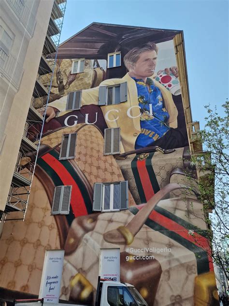 gucci message and visuals|gucci marketing strategy examples.